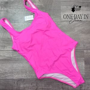 Summer Mae Square  Neck One Piece Swimsuit Size M